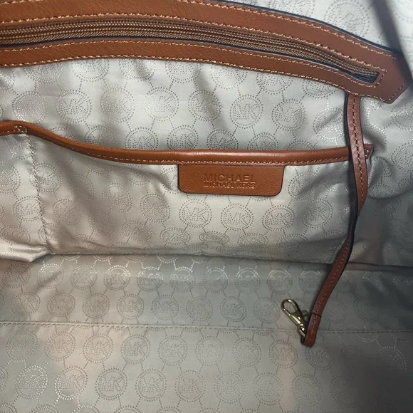 Michael Kors Dark Brown Monogram Duffel Bag Weekender - Picture 5 of 16